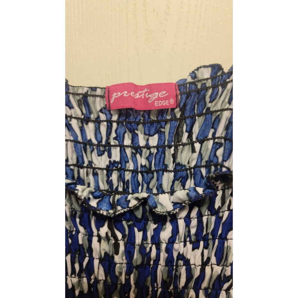 Prestige Edge Swim Coverup - Picture 3 of 5